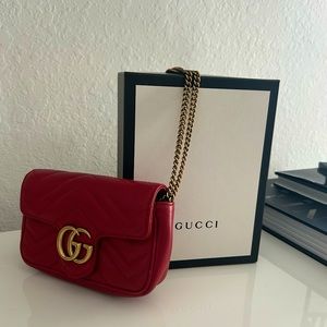 GG Marmont Matelassé Leather Mini Chain Camera Bag